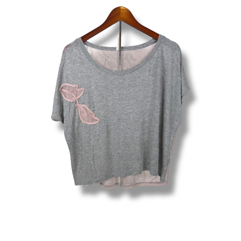 Bjewel Top Women's Large Gray Pink Lace Back Embroidered‎ Casual Tee